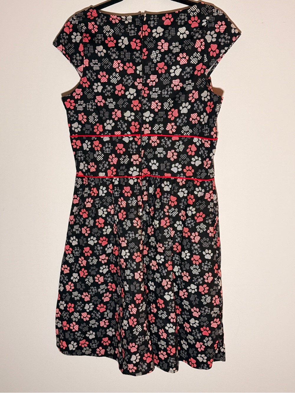 Women’s Black Fit & Flare Dress with Paw Print Accents - Picture 3 of 6